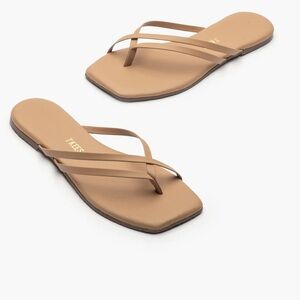 Tkees Square Toe Liri, Size 7, Color Cocobutter, NWT